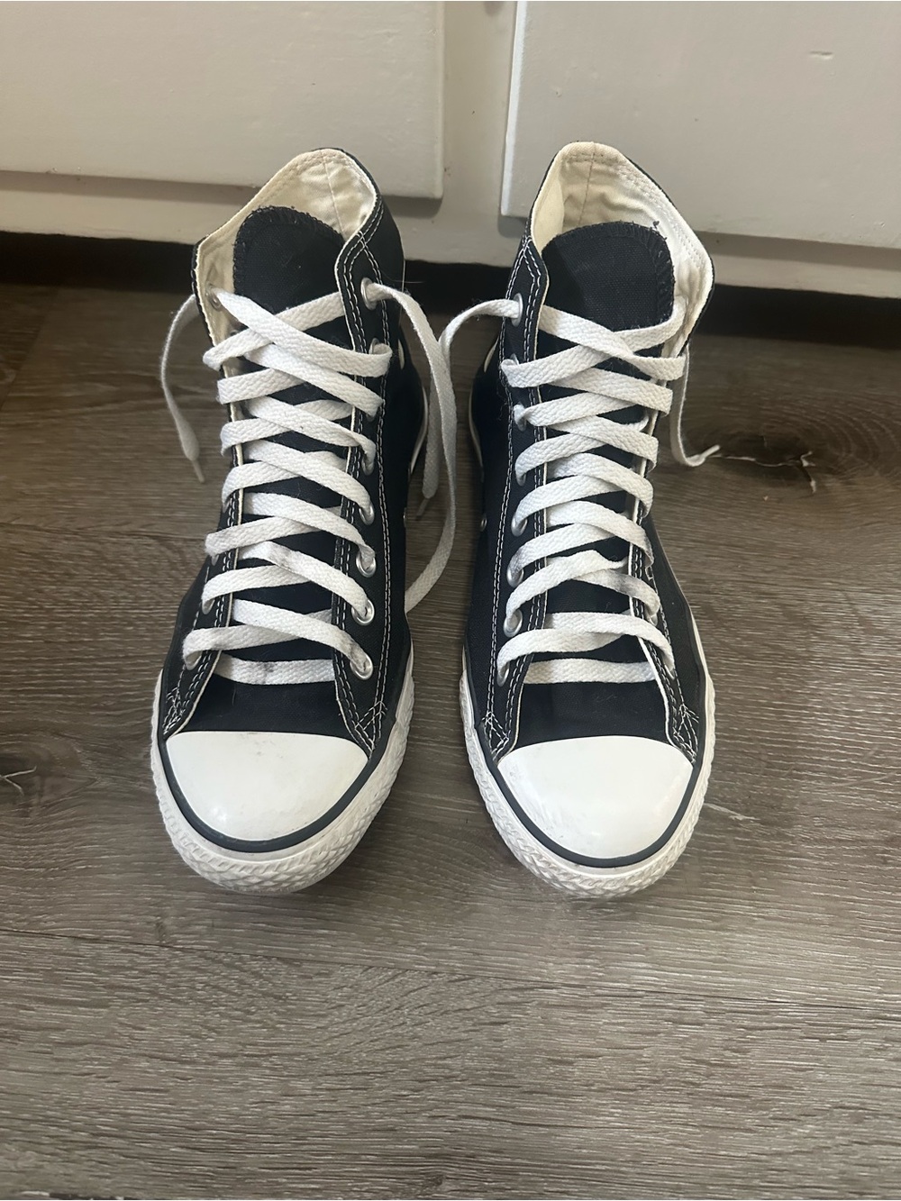 Converse Black and White Low-Top Sneaker - Picture 4 of 8